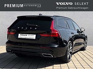 Volvo  R-Design Expression Recharge Plug-In Hybrid AWD T6